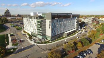 Học Bổng Đầu Vào Centennial College Canada 2025: Nhận Ngay $5,000 CAD