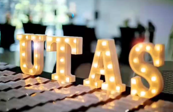 Du học Úc tiết kiệm: Diploma UTAS, chuyển tiếp Cử nhân Business học phí SIÊU ƯU ĐÃI!